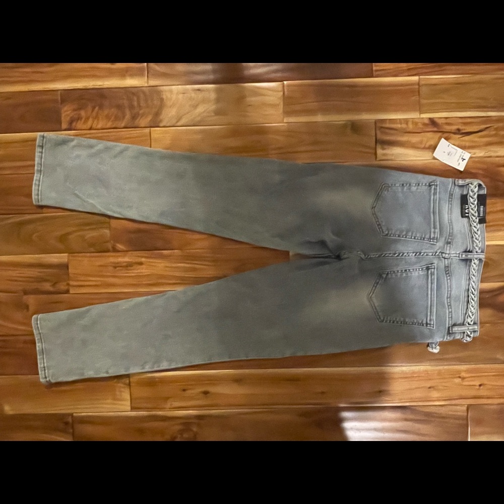 NWT Kut From The Kloth - Chrissie High Rise Belted Slim Straight Leg Jean.